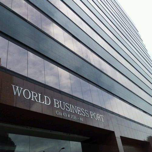 Oficina en  Arriendo en Engativá, Bogotá - Miniatura 2