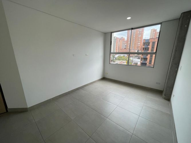 Apartaestudio en  Arriendo en Laureles Nogal, Medellín - Miniatura 4