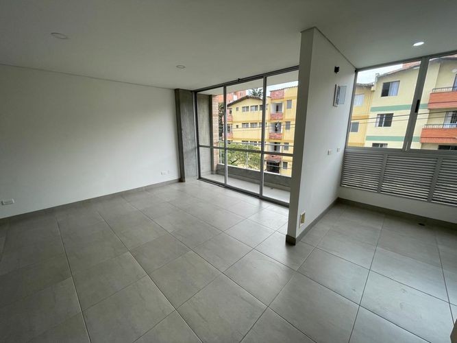 Apartaestudio en  Arriendo en Laureles Nogal, Medellín - Miniatura 5