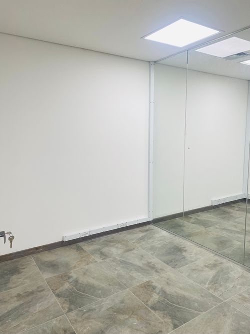 Oficina en  Arriendo en Fontibon, Bogotá - Miniatura 11