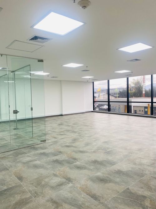Oficina en  Arriendo en Fontibon, Bogotá - Miniatura 19