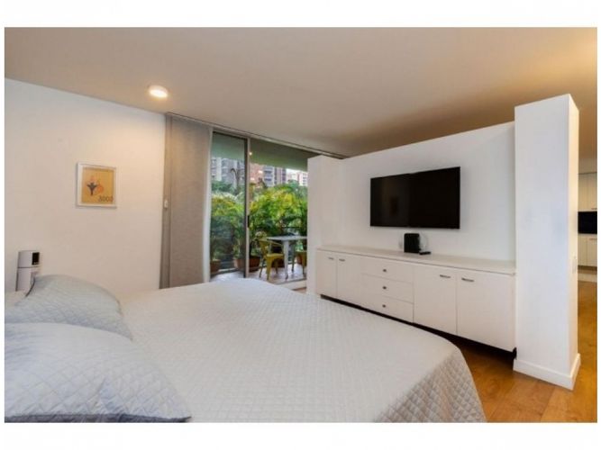 Apartaestudio en  Venta en El Poblado, Medellín - Miniatura 8