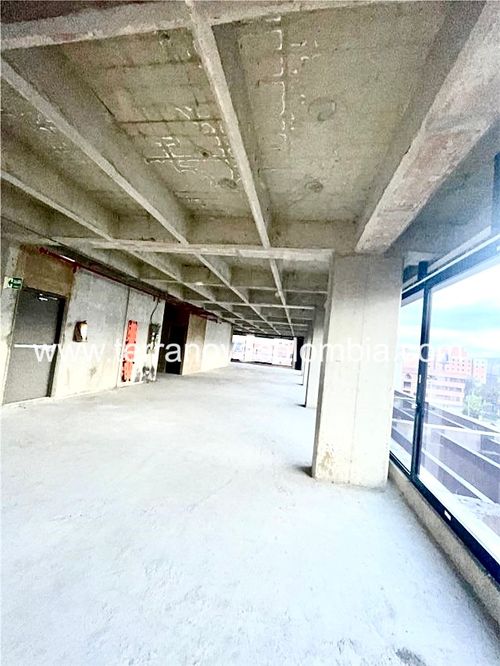 Edificio en  Arriendo en Santa Barbara, Bogotá - Miniatura 11