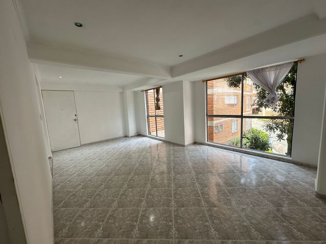 Apartamento en  Arriendo en La mota, Medellín - Imagen 1