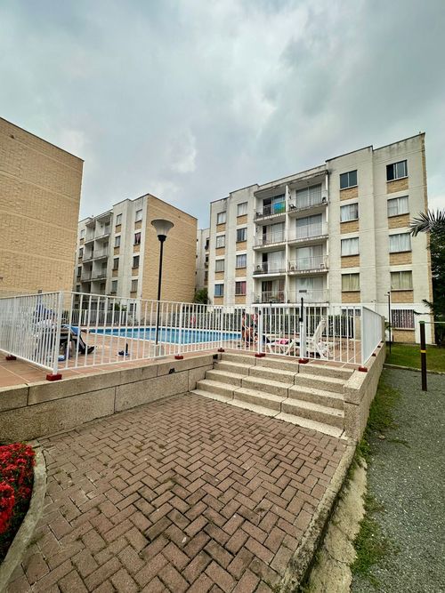 Apartamento en  Venta en El refugio, Cali - Miniatura 18