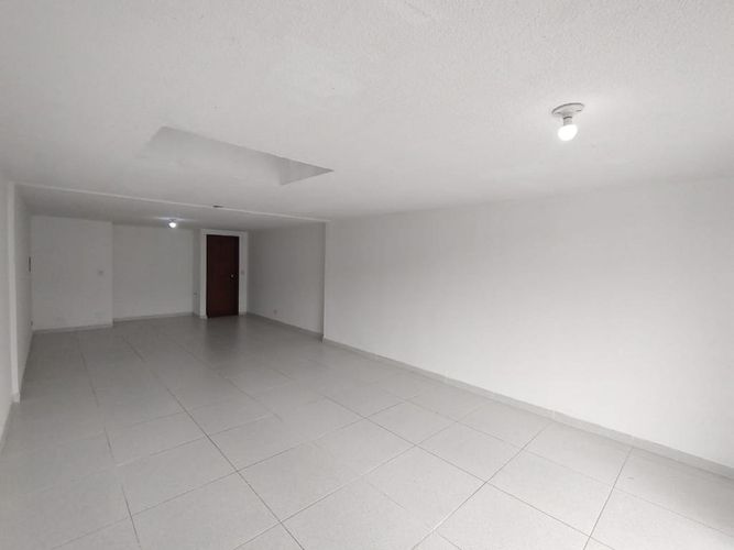 Local en  Arriendo en Niza sur, Bogotá - Miniatura 4