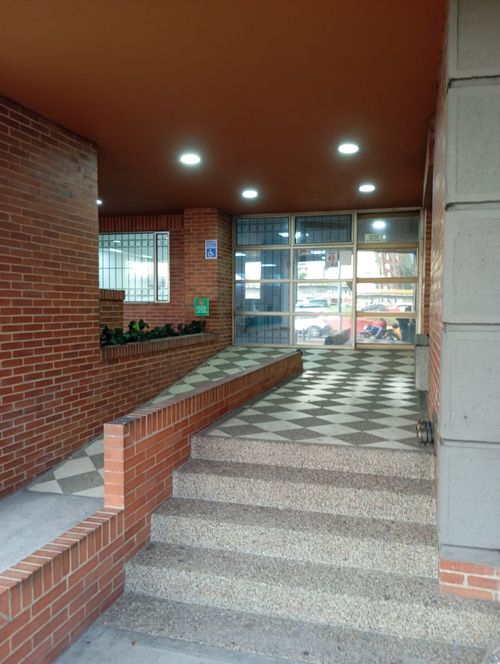 Local en  Arriendo en La castellana, Bogotá - Miniatura 2