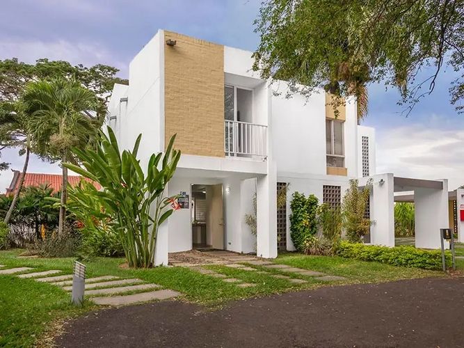 GIRASOLES DEL CASTILLO, Casas en Venta en El Castillo, Cali - Imagen 1