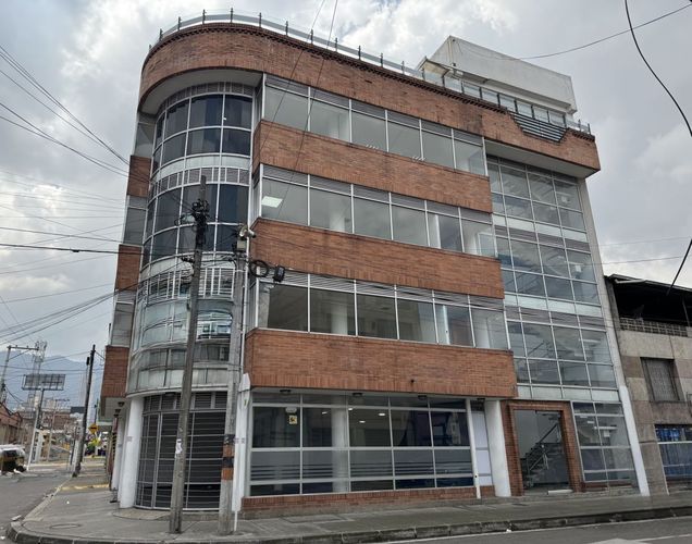 Edificio en  Arriendo en Quiroga i, Bogotá - Imagen 1