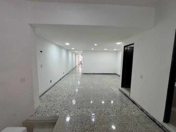 Oficina en  Arriendo en Urbanizacion carlos e restrepo, Medellín - Miniatura 2