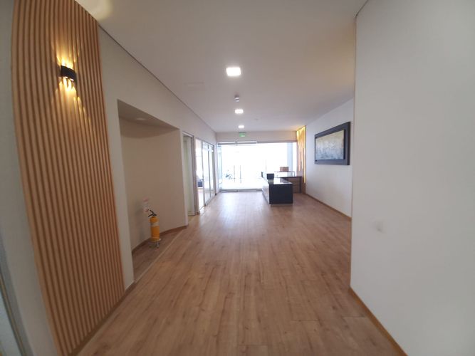 Oficina en  Arriendo en Santa barbara occidental, Bogotá - Miniatura 3