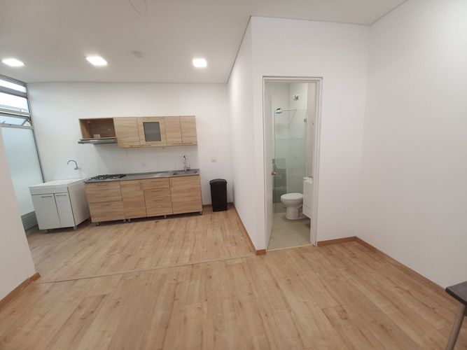 Oficina en  Arriendo en Santa barbara occidental, Bogotá - Miniatura 16