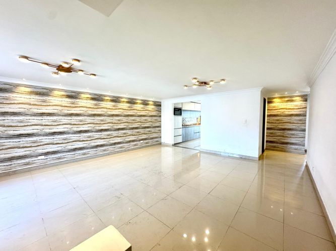Apartamento en  Venta en Maraya, Pereira - Imagen 1