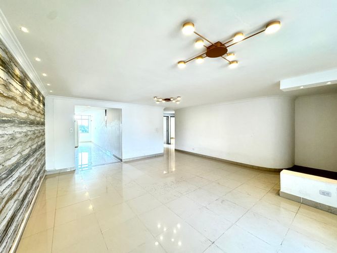 Apartamento en  Venta en Maraya, Pereira - Miniatura 2