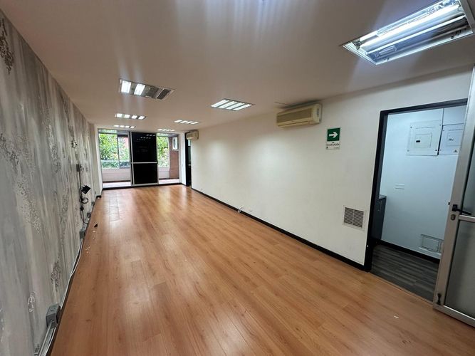 Oficina en  Arriendo en Las palmas, Medellín - Imagen 1