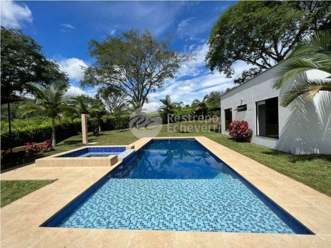 Casa en  Arriendo en Kilometro 41, Manizales - Imagen 1