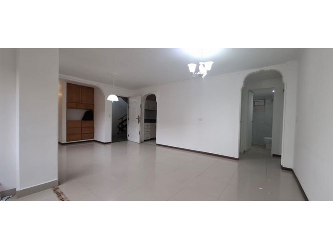 Apartamento en  Venta en Calasanz, Medellín - Imagen 1