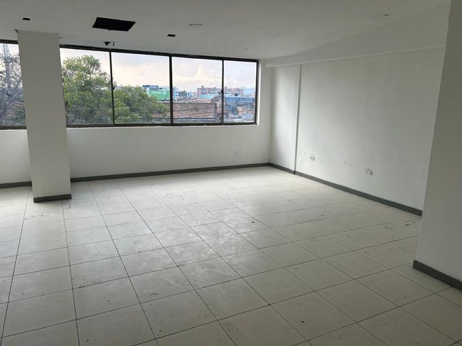 Local en  Arriendo en Suba urbano, Bogotá - Miniatura 23