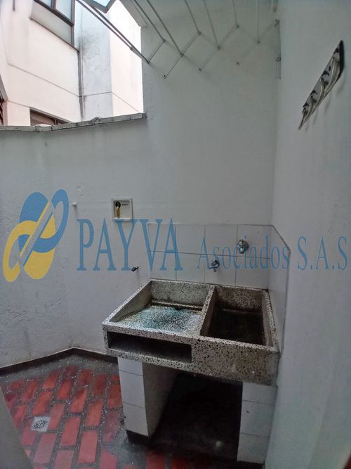 Apartamento en arriendo en Laureles, Medellín - Miniatura 8