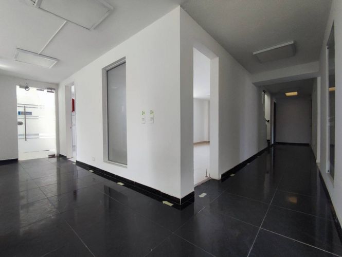 Oficina en  Arriendo en Chico norte, Bogotá - Miniatura 10