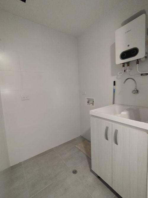Apartaestudio en  Arriendo en Ciudad del Río, Medellín - Miniatura 5