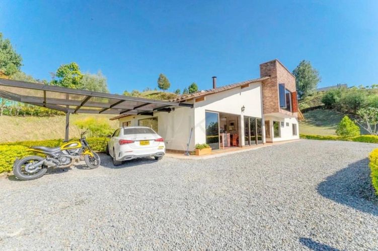 Finca en  Venta en El Retiro - Miniatura 3