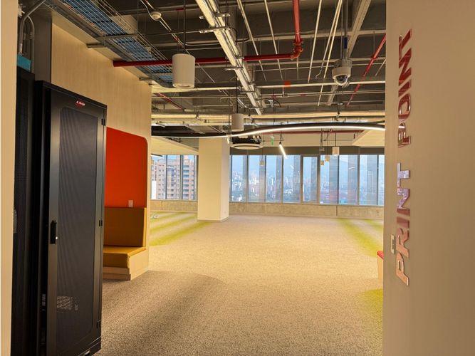 Oficina en  Arriendo en El Poblado, Medellín - Miniatura 5