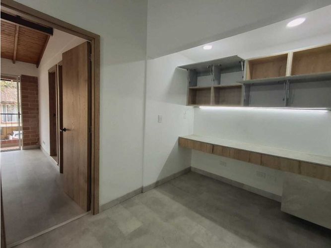 Casa en  Venta en La Cuenca, Envigado - Miniatura 12