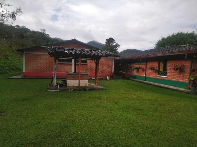 Finca en  Venta en El roble, Guatapé - Imagen 1