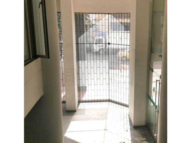 Local en venta en La sabana, Bogotá - Miniatura 2