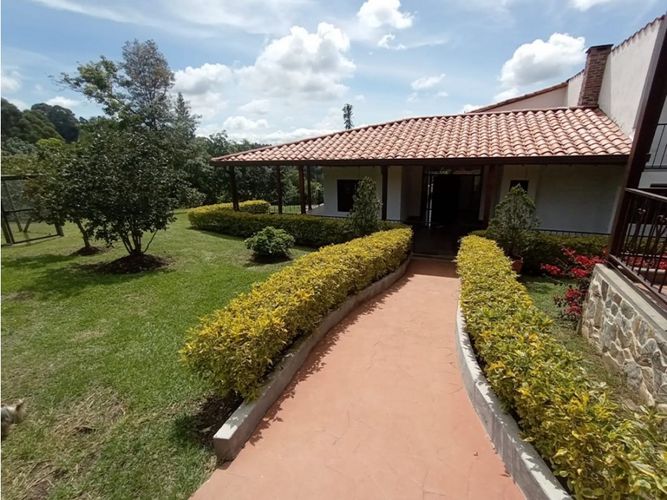 Finca en  Arriendo en Guarne - Imagen 1