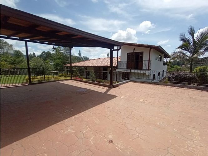 Finca en  Arriendo en Guarne - Miniatura 2