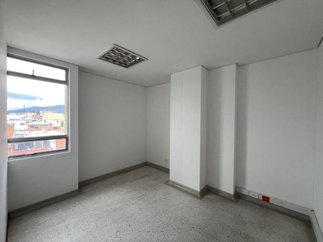Edificio en  Arriendo en Toberin, Bogotá - Miniatura 6