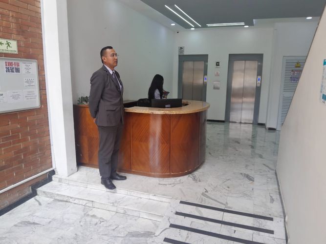 Oficina en  Arriendo en Lago gaitan, Bogotá - Miniatura 2