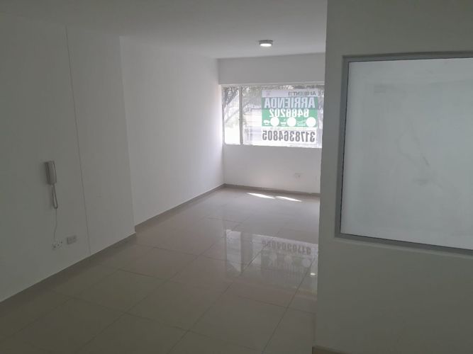 Oficina en  Arriendo en Lago gaitan, Bogotá - Miniatura 5