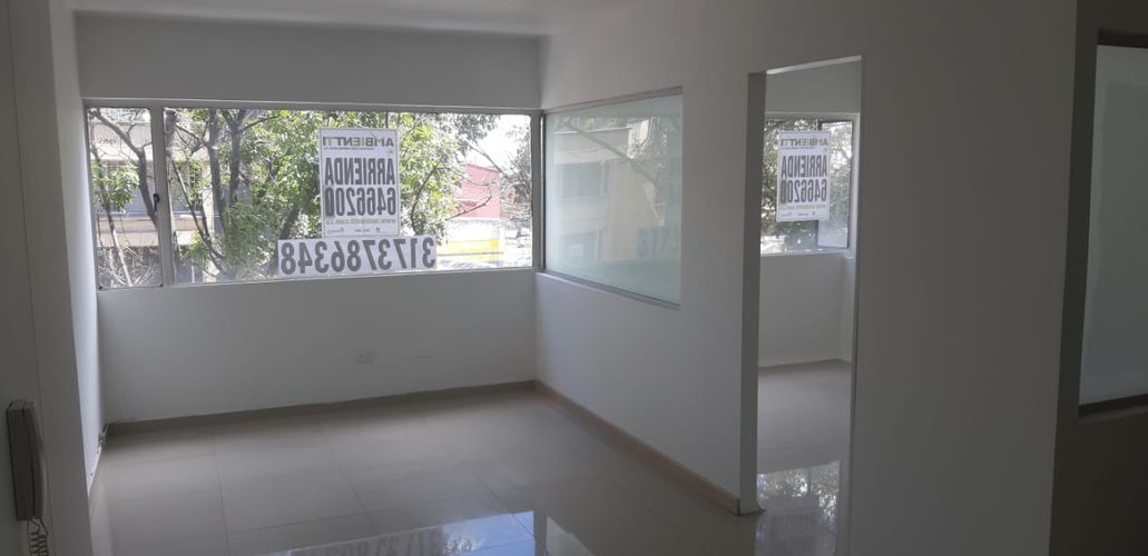 Oficina en  Arriendo en Lago gaitan, Bogotá - Miniatura 8