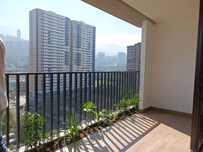 Apartaestudio en  Arriendo en Ciudad del Río, Medellín - Miniatura 12