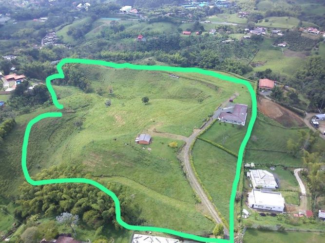 Finca en  Venta en Tribunas corcega, Pereira - Miniatura 3