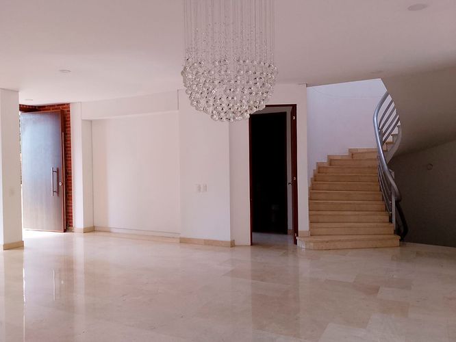 Casa en  Arriendo en El Poblado, Medellín - Miniatura 3