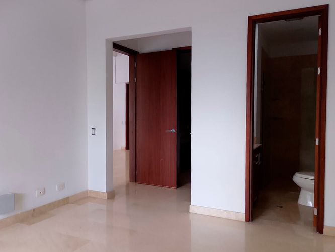 Casa en  Arriendo en El Poblado, Medellín - Miniatura 6