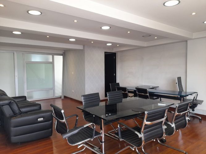 Edificio en  Arriendo en Normandia, Bogotá - Imagen 1