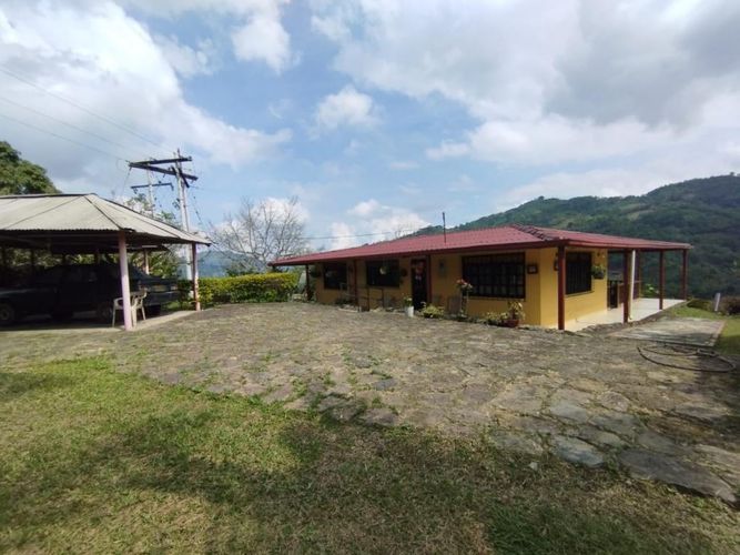 Finca en  Venta en Bogotá - Miniatura 7