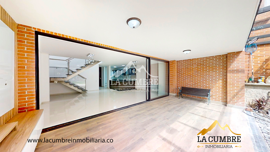 Casa en  Arriendo en Envigado - Imagen 1
