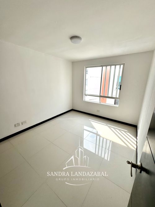 Apartamento en  Venta en Conjunto residencial mediterrane santorine, Floridablanca - Miniatura 5