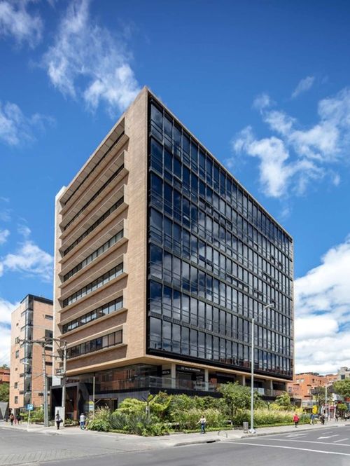 Oficina en  Arriendo en Chico norte, Bogotá - Imagen 1