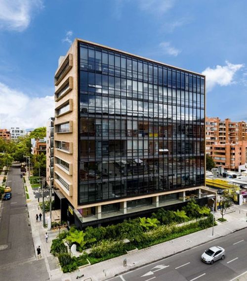 Oficina en  Arriendo en Chico norte, Bogotá - Miniatura 2