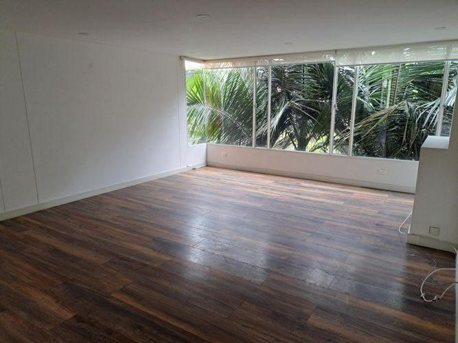 Apartamento en  Venta en Santa barbara central, Bogotá - Miniatura 2