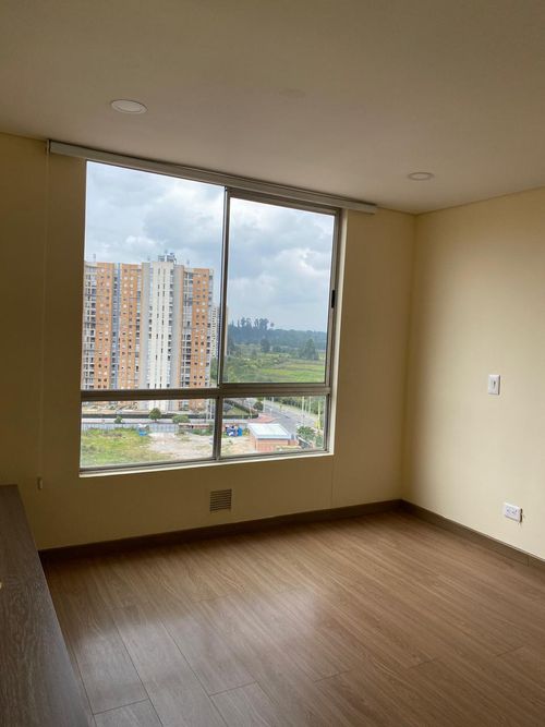 Apartamento en  Venta en Gran granada, Bogotá - Miniatura 3
