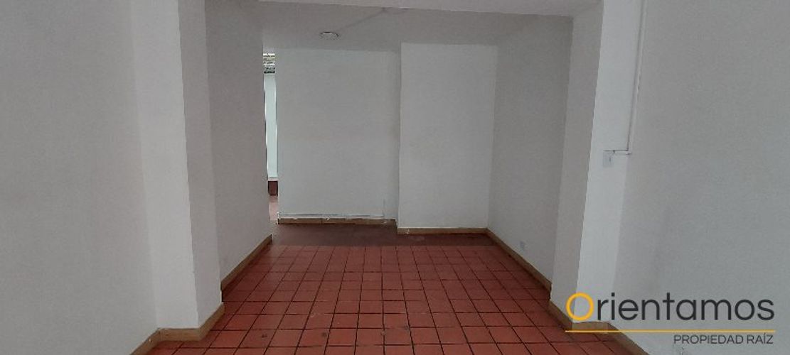 Local en  Arriendo en Laureles, Medellín - Miniatura 2