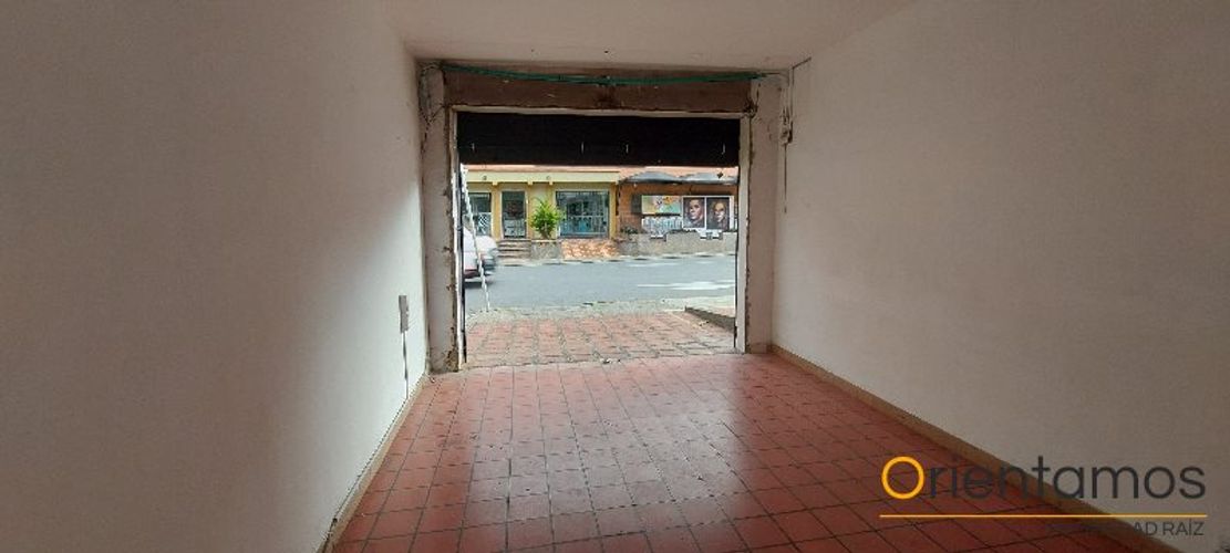 Local en  Arriendo en Laureles, Medellín - Miniatura 3